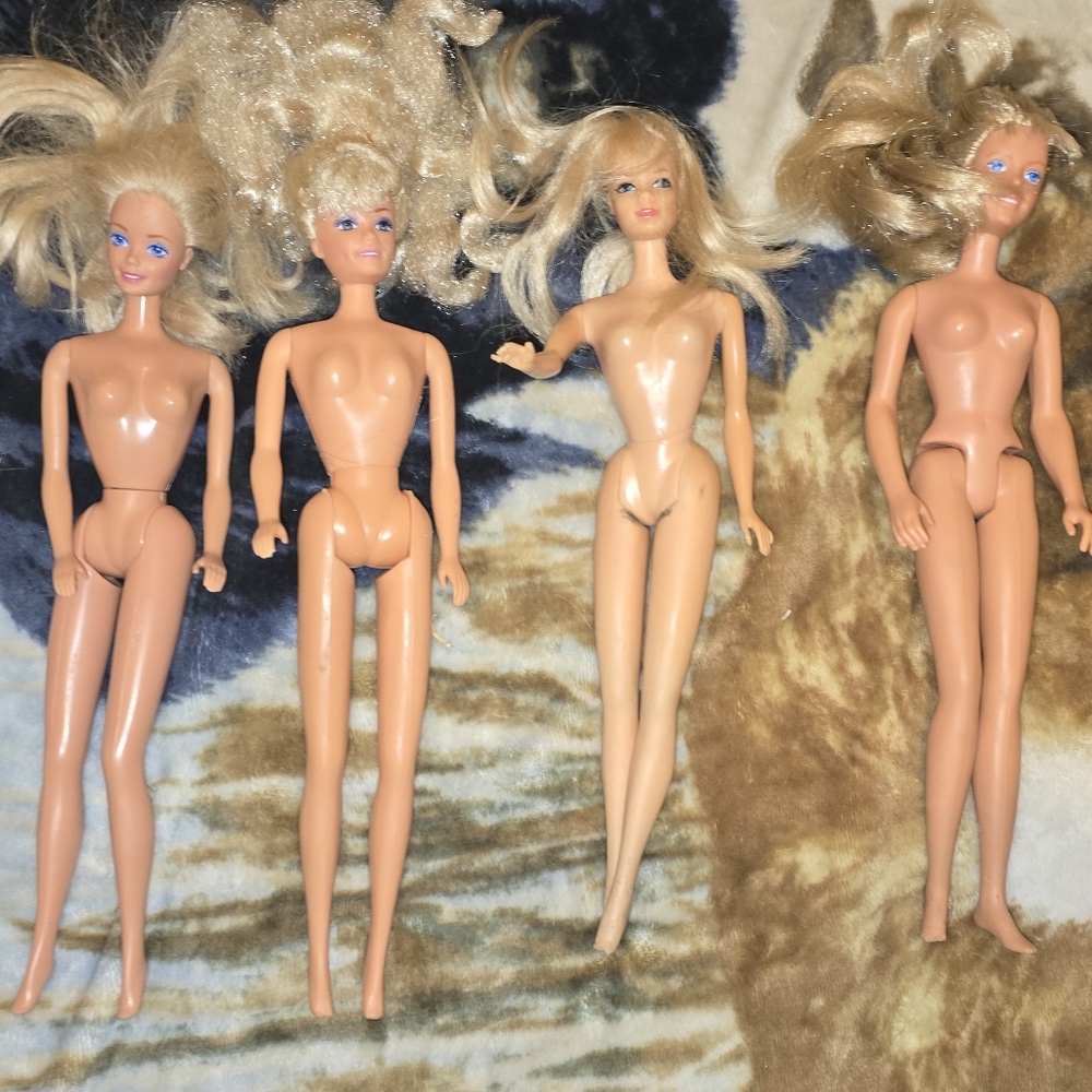 Barbie Blonde Dolls Nude Lot - Blonde Hair, Blue Eyes, Peach Skin